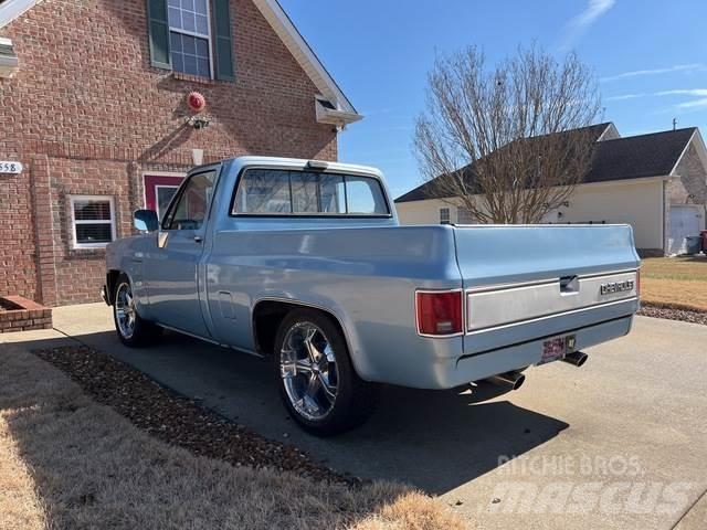 Chevrolet C10 Прочие фургоны