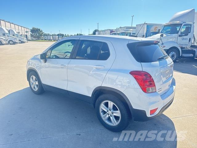 Chevrolet Trax Легковые автомобили