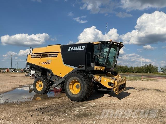 Claas 740 Зерноуборочные комбайны