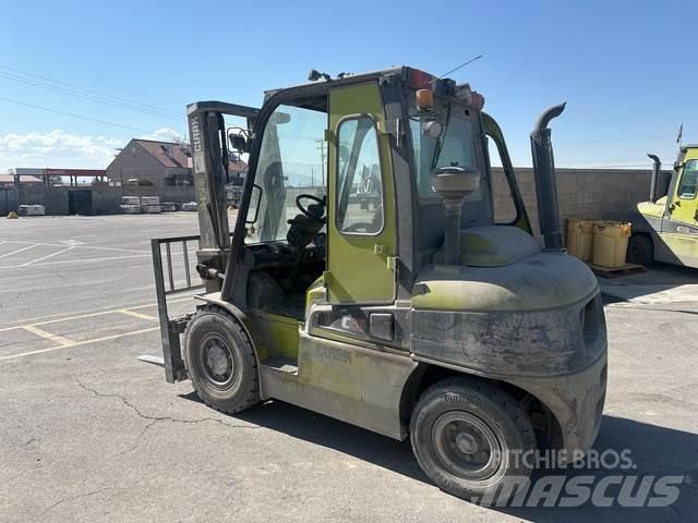 Clark C40D Строительная техника - Другие