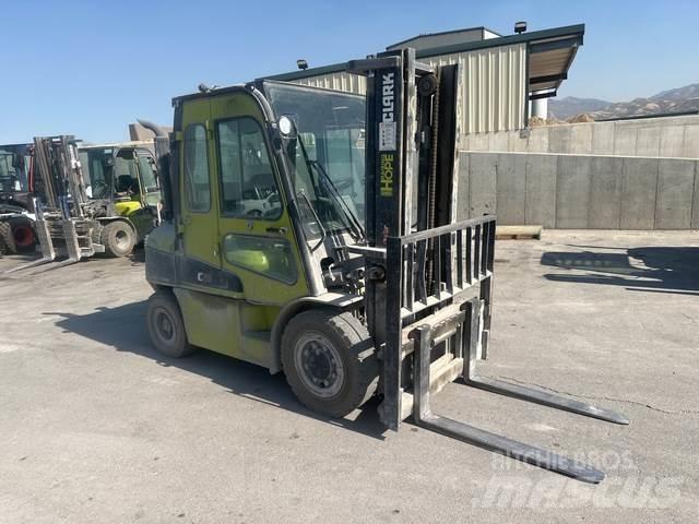 Clark C40D Строительная техника - Другие