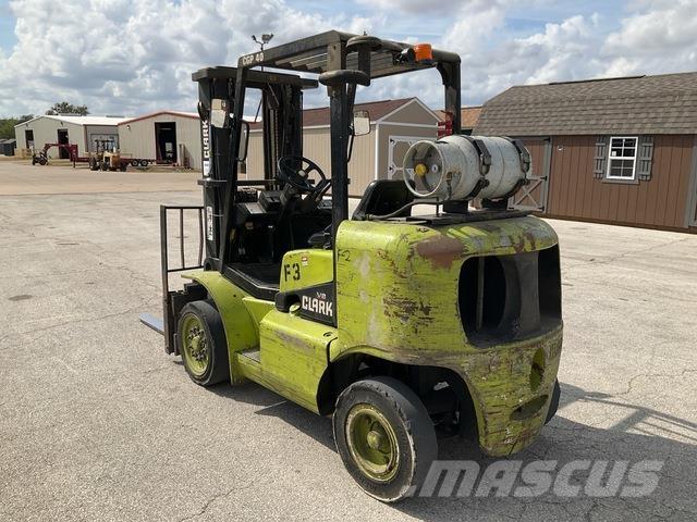 Clark CGP40 LP Другие складские механизмы