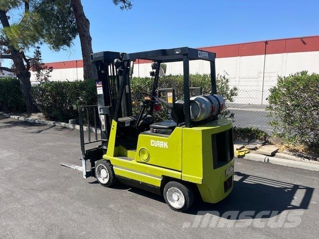 Clark GCS25WC Другие складские механизмы