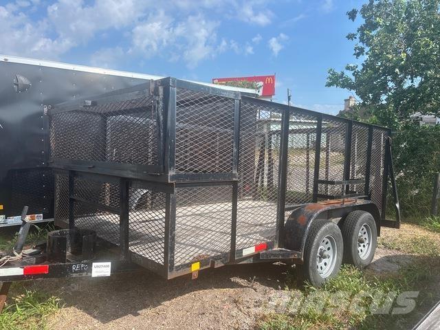 CM  Прицепы для тюков и рулонов