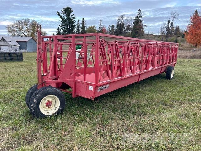  Creekbank Кормовые вагоны