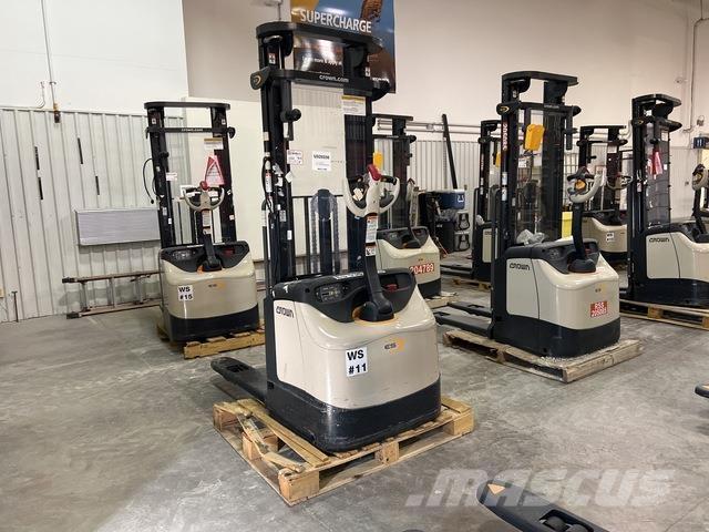 Crown ES 4000 Самоходные электроштабелёры