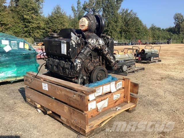 Cummins V903 Двигатели