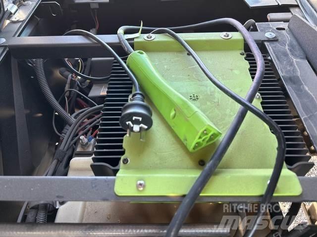 Cushman 800E Строительная техника - Другие