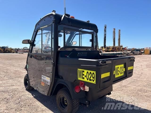 Cushman 800E Строительная техника - Другие