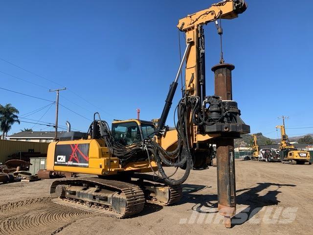  CZM EK65 Гусеничные буровые установки