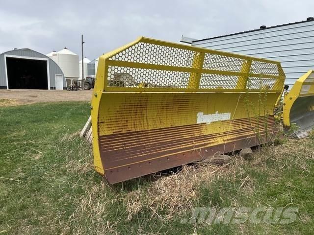 Degelman 6900 Колесные бульдозеры