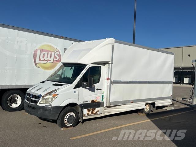 Dodge 3500 Грузовики-Фургоны