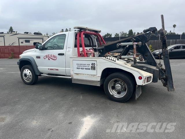 Dodge 5500 Грузовые эвакуаторы
