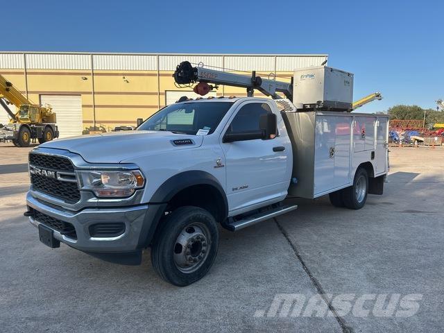 Dodge 5500 Комбинированные дорожные машины