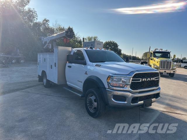 Dodge 5500 Комбинированные дорожные машины