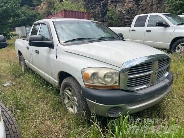 Dodge Ram 1500 Прочие фургоны