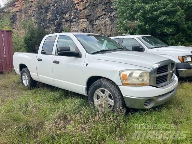 Dodge Ram 1500 Прочие фургоны