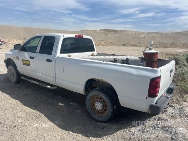Dodge Ram 2500 Прочие фургоны
