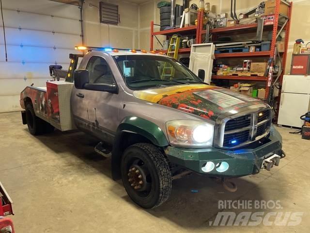 Dodge Ram 5500 Грузовые эвакуаторы