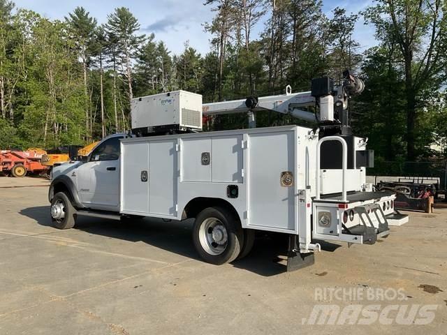 Dodge Ram 5500 Комбинированные дорожные машины
