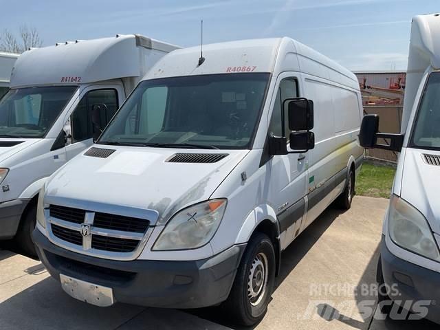 Dodge Sprinter Изотермический фургон