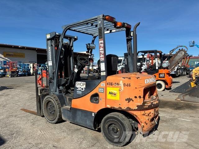 Doosan D30S-5 Другие складские механизмы