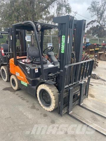 Doosan D30S7 Другие складские механизмы