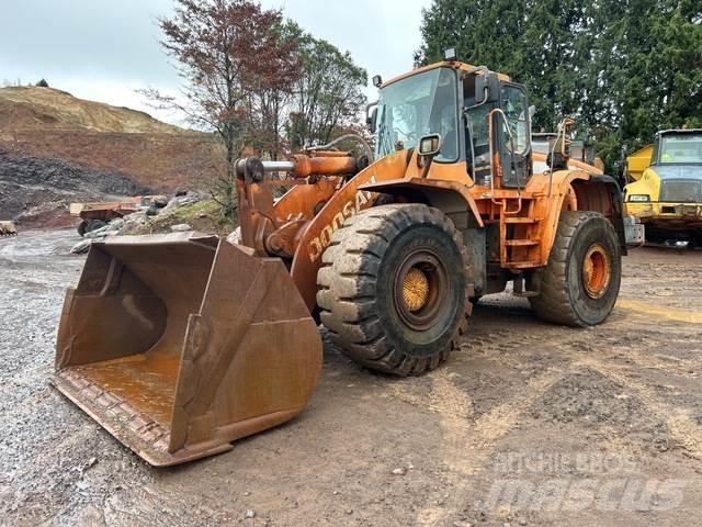 Doosan DL400 Фронтальные погрузчики