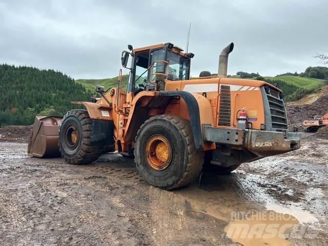Doosan DL400 Фронтальные погрузчики