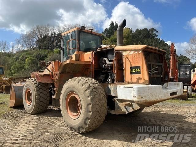 Doosan DL400 Фронтальные погрузчики