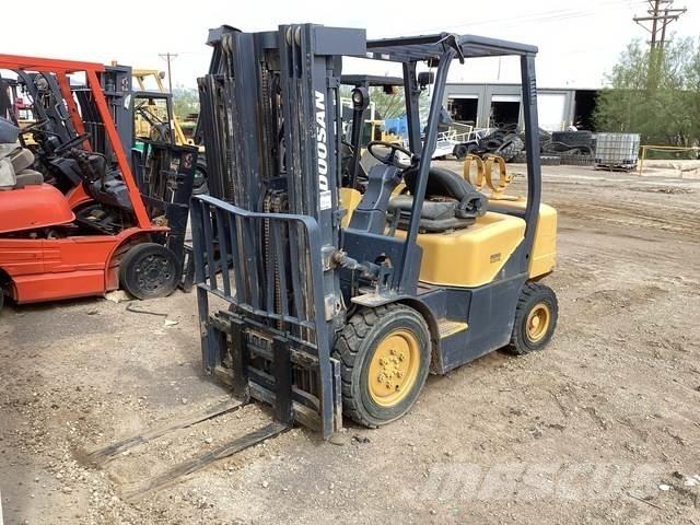 Doosan G25P-3 Строительная техника - Другие