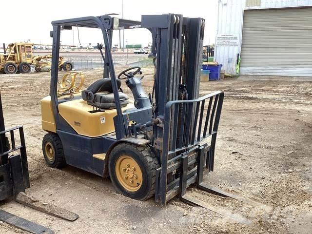 Doosan G25P-3 Строительная техника - Другие