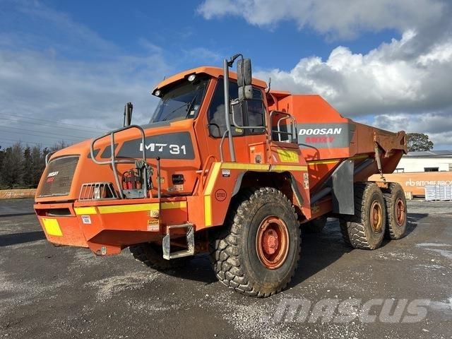 Doosan MT31 Шарнирно-сочленённые самосвалы