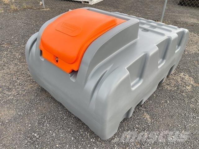  EXEQ DD1000 Баки для топлива и присадок