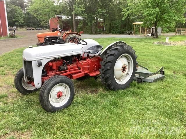 Ford 8N Трактора