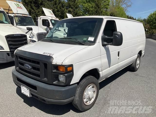 Ford E-150 Изотермический фургон