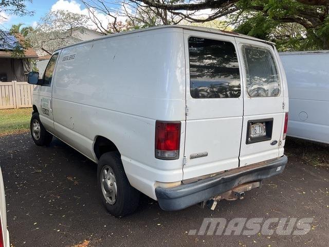 Ford E-150 Изотермический фургон