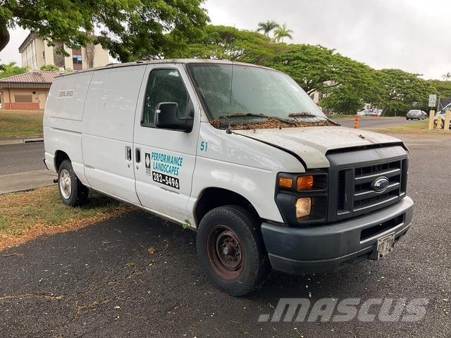 Ford E-150 Изотермический фургон
