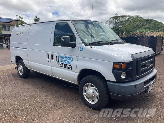 Ford E-150 Изотермический фургон