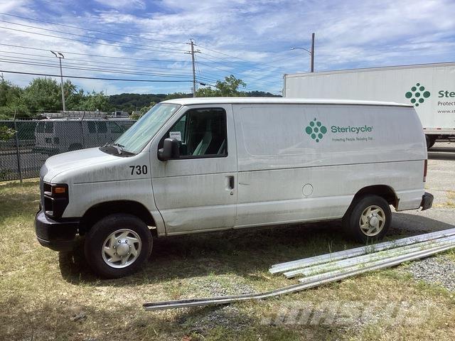 Ford E-150 Изотермический фургон