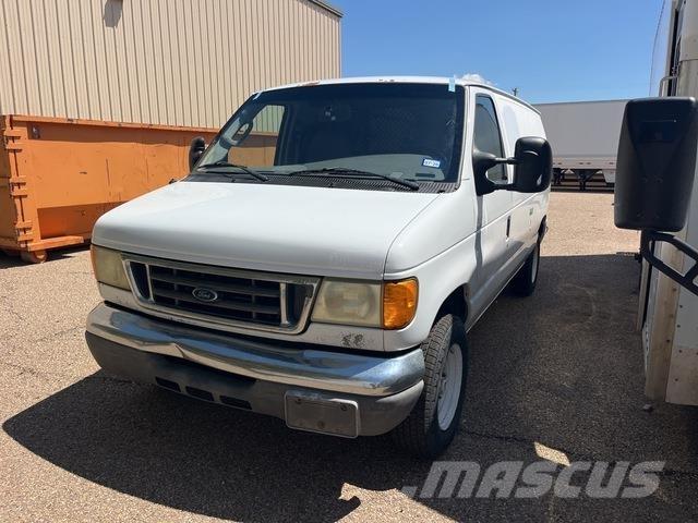 Ford E-150 Изотермический фургон