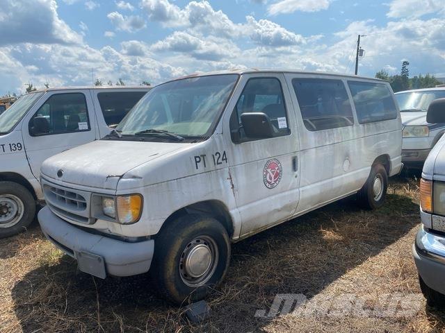Ford E-150 Легковые автомобили