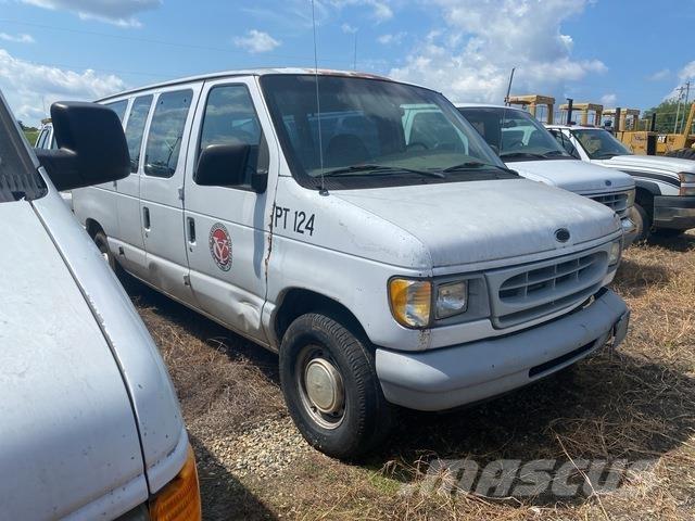 Ford E-150 Легковые автомобили