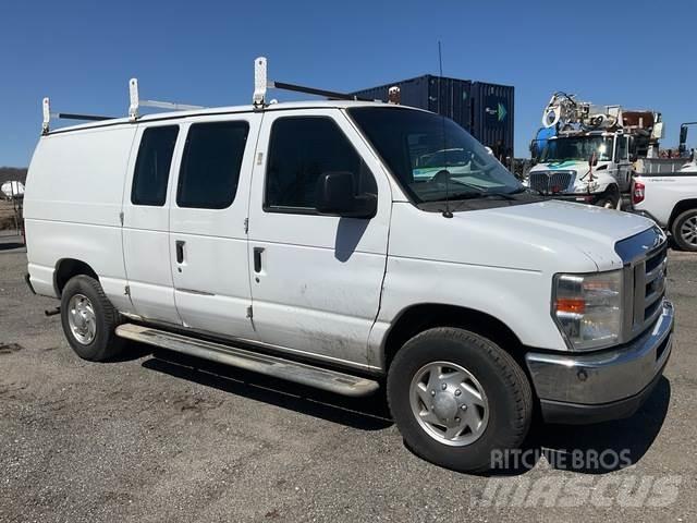 Ford E-250 Изотермический фургон