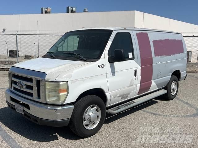 Ford E-250 Изотермический фургон