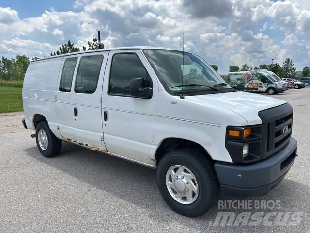 Ford E-250 Изотермический фургон