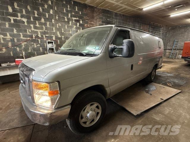 Ford E-250 Изотермический фургон