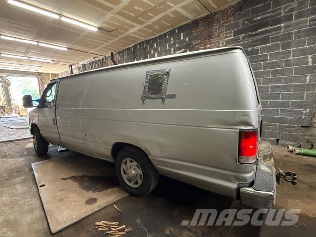 Ford E-250 Изотермический фургон