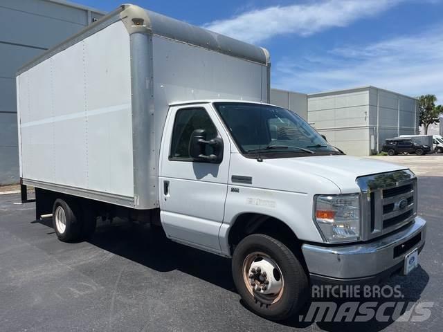 Ford E-350 Грузовики-Фургоны