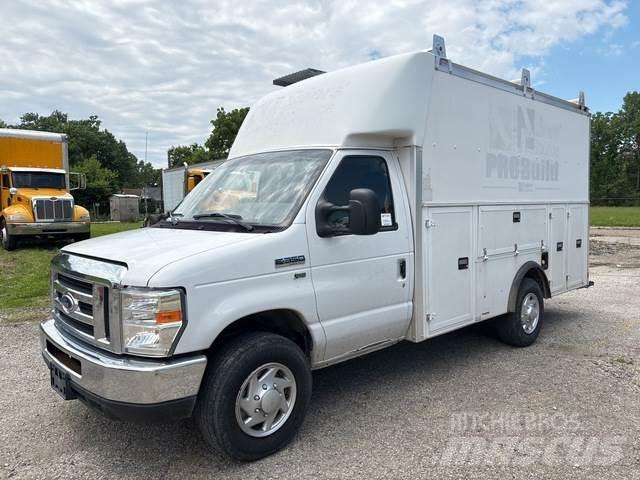 Ford E-350 Изотермический фургон